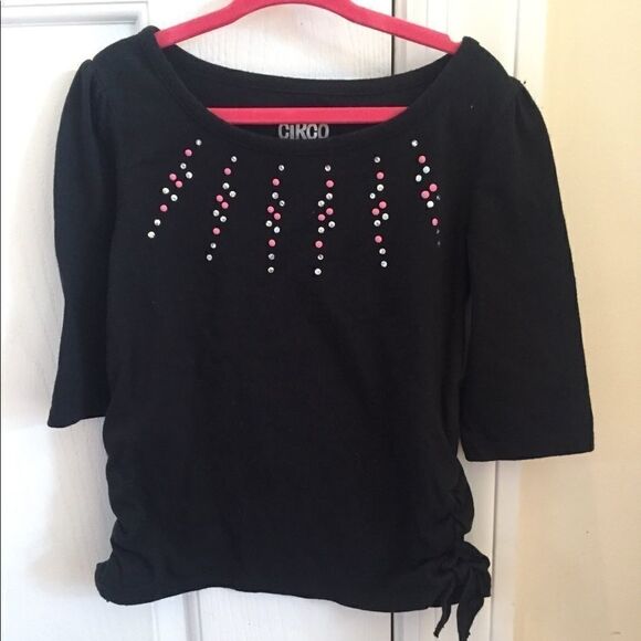 Circo Beaded Top 💕 3/$10 - Picture 1 of 5
